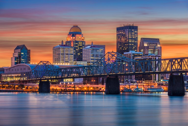 Louisville, Kentucky, USA skyline on the river.