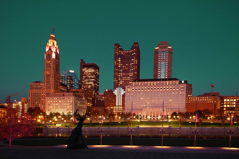 The Columbus, Ohio skyline at twilight
